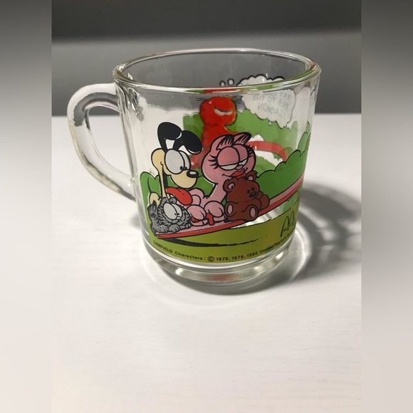 Garfield 1978 McDonald’s Cup - Picture 3 of 8